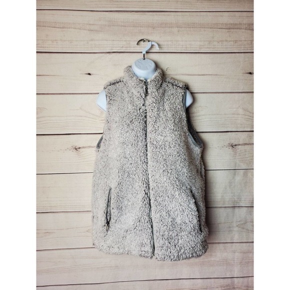 Altar'd State Light Grey Sherpa Vest Size Medium‎ - Picture 1 of 6